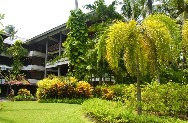 Tropical hotel resort in Bali, Indonesia — Stock Photo, Image