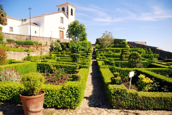 Jardin dans le village médiéval Marvao (Portugal) ) — Photo