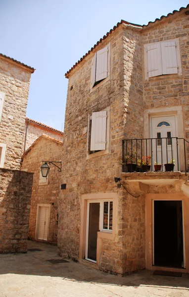 Casa medievale in pietra mediterranea — Foto Stock