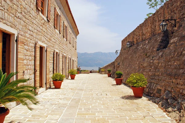 Antigua terraza italiana de piedra —  Fotos de Stock