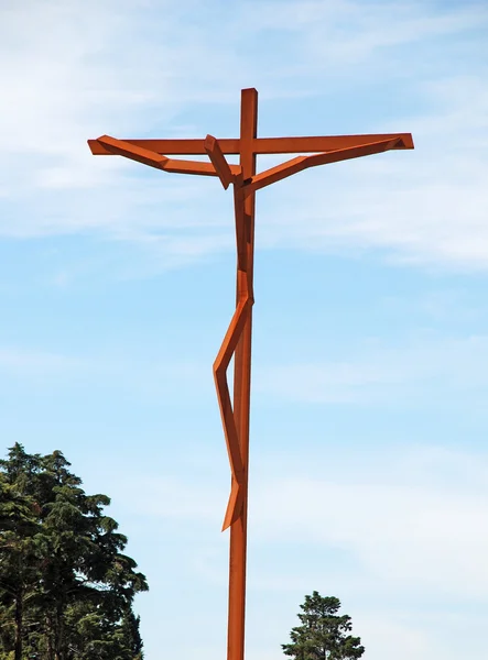 Contemporary cross (Fatima, Portugal ) — стоковое фото