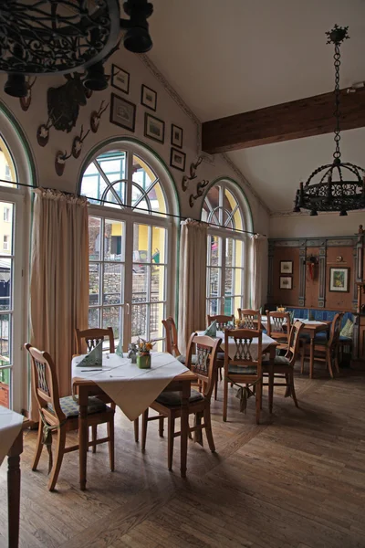 Wnętrze restauracji stary w Austrii — Zdjęcie stockowe