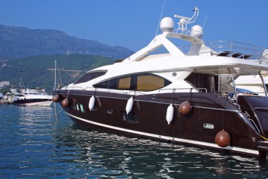 Lüks Yat Marina