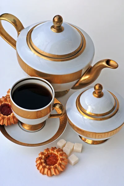 Elegant tea service and cookies — Stock Photo, Image