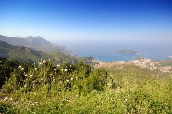 Paesaggio panoramico della Riviera di Budvanska, Montenegro . — Foto Stock