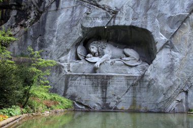 Lion Monument (Löwendenkmal) in park (Lucerne, Switzerland),