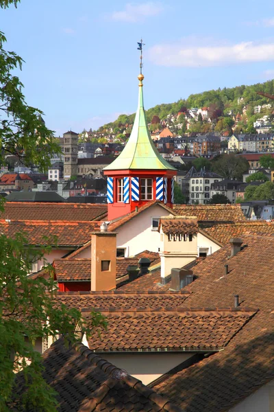 チューリッヒ (スイス連邦共和国の瓦屋根) — ストック写真