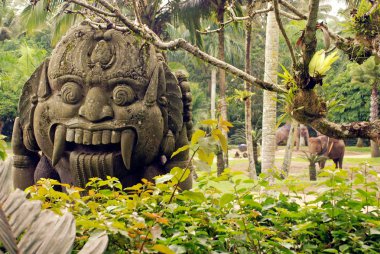Antik Balili Idol