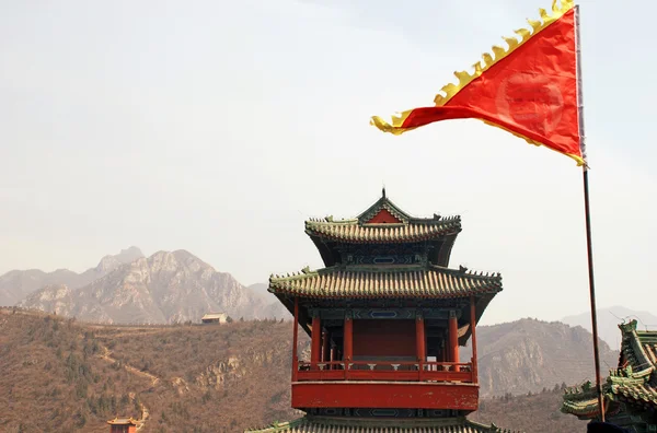 Red flag and pagoda in China — Stock Photo, Image