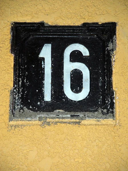 Vintage número de casa 16 — Fotografia de Stock