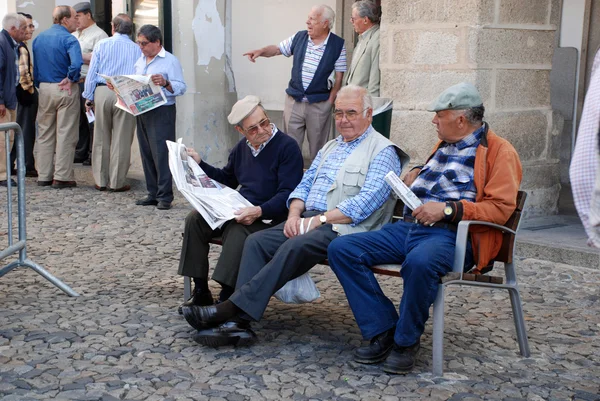 Old men talking — Stock Photo, Image