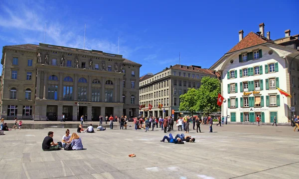 Praça Bundesplatz em Berna, Suíça — Fotografia de Stock