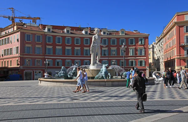 Fontaine du Soleil i Nice, Frankrike. — Stockfoto