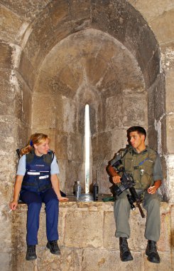 Kudüs'ün eski şehri'İsrail Ordusu polis üyeleri,