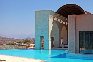 havuz ve terasta yaz resort, Yunanistan