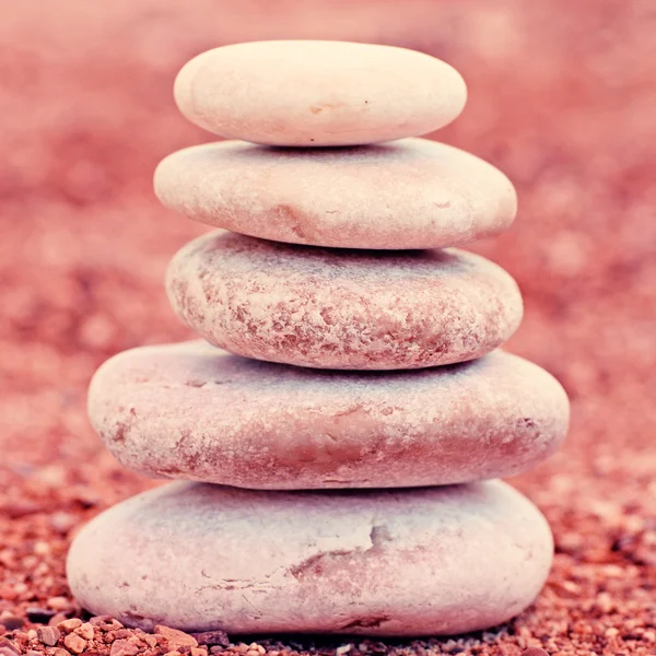 Balance pebbles stack — Stock Photo, Image