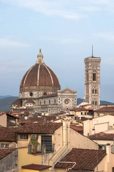 Vista Del Duomo Del Campanario Giotto Desde Los Tejados Florencia — Foto de Stock