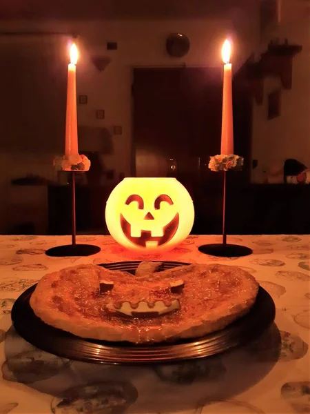 Pumpkin Shaped Cake Table Set Halloween — Stock Photo, Image