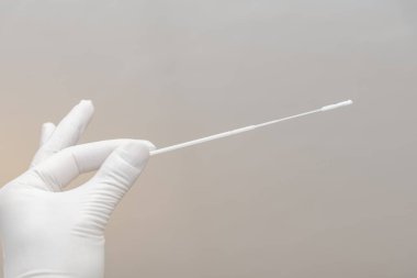 Hızlı grip testi için elele tutuşun.