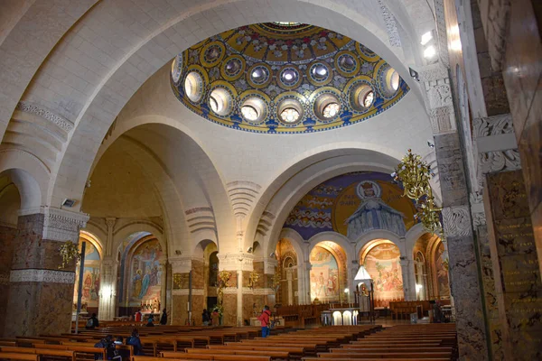 Lourdes França Outubro 2021 Vista Interior Santuário Basílico Nossa Senhora — Fotografia de Stock