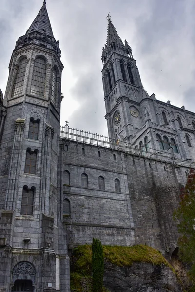 프랑스 루르드 2021 루르드에 로사리오 바실리카 교회의 예배당 — 스톡 사진
