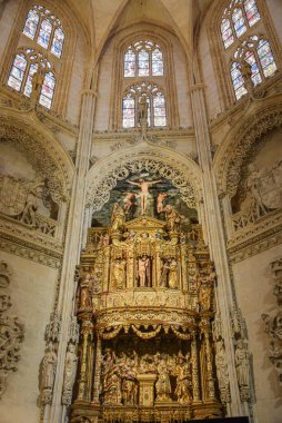 Burgos, İspanya - 16 Ekim 2021: Burgos Gotik Katedrali 'ndeki Condestable Şapeli Sunağı, Castilla Leon