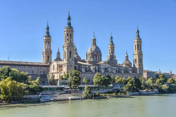 Zaragoza Espanha Outubro 2021 Basílica Nossa Senhora Pilar Rio Ebro — Fotografia de Stock