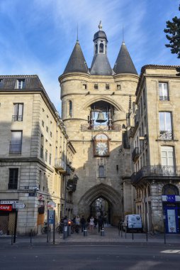 Bordeaux, Fransa - 8 Kasım 2021: La Grosse Cloche veya Büyük Bordeaux Çanı, Fransa