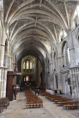 Bordeaux, Fransa - 7 Kasım 2021: Katedralin İçi Saint Andre (St. Andrews Katedrali), Bordeaux, Gironde, Aquitaine, Fransa