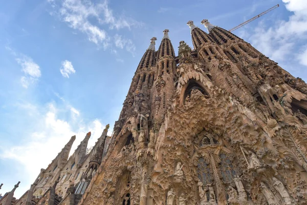 Barselona, İspanya - 22 Kasım 2022: Sagrada Familia Tapınağı, Gaudi, Barcelona, Katalonya, İspanya