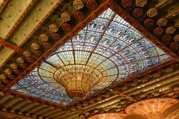 Βαρκελώνη Ισπανία Nov 2021 Γυάλινη Οροφή Θόλου Palau Musica Catalana — Φωτογραφία Αρχείου