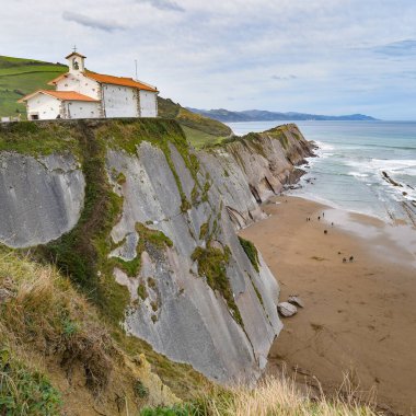 Bask Sahili 'nde Flysch Rock oluşumları. Zumaia, Gipuzkoa, İspanya