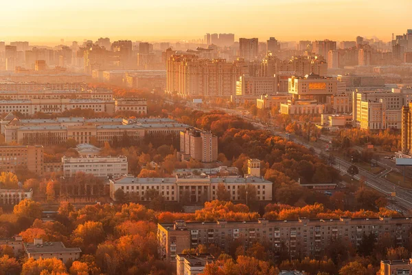 Moscow Rusland Oktober 2021 Gouden Herfst Stad Slapen Stralen Van — Stockfoto