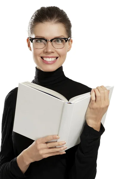 Jeune femme avec un livre — Photo