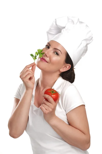 Mladá žena šéfkuchař ukazující ingredience pro italské jídlo — Stock fotografie