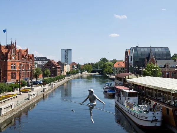 Bydgoszcz - heykel brda nehir üzerine