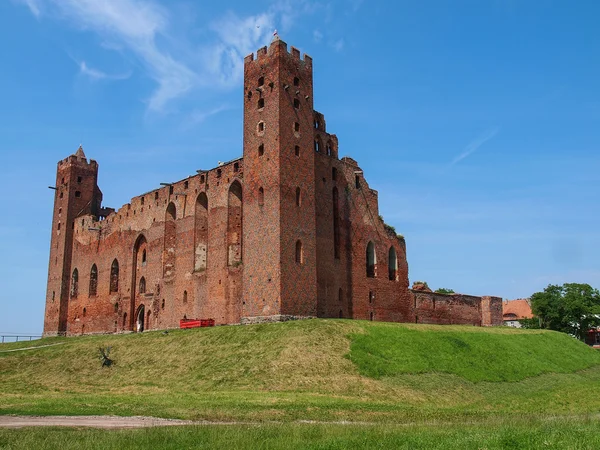 Ruiner av gammelt teutonisk slott i Radzyn Chelminski, Polen – stockfoto