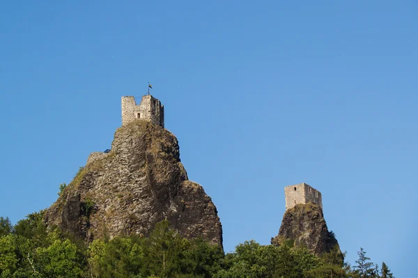 Die Ruinen der Burg Trosky in der Tschechischen Republik Stockfoto