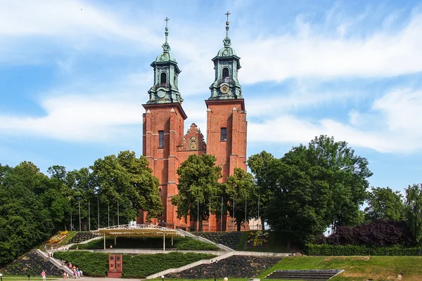 Archicathedral bazyliki w gniezno, Polska — Zdjęcie stockowe