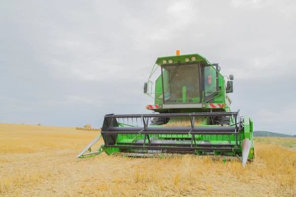 A corn harvester — Stock Photo, Image