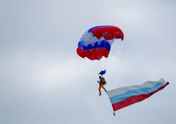 Russian parachutist — Stock Photo, Image