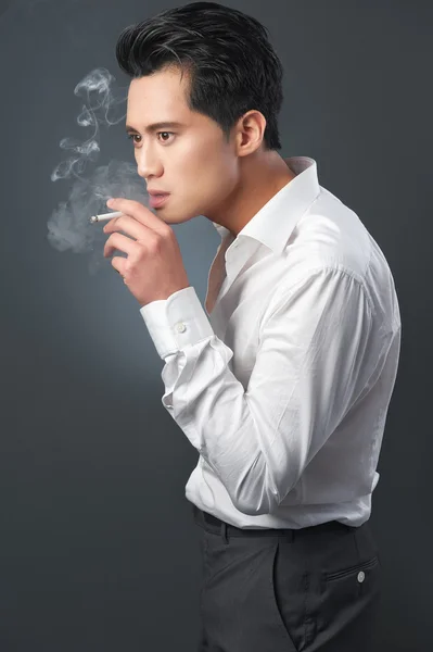 Exhaling smoke — Stock Photo, Image