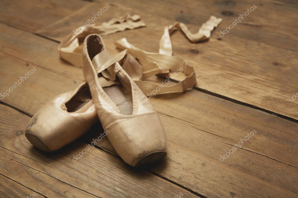 dance floor shoes