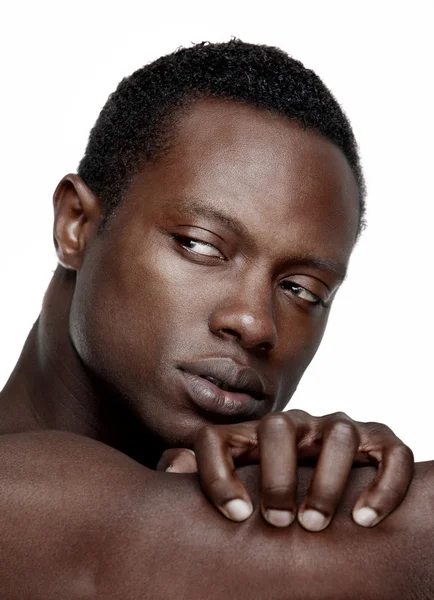 Csinos afroamerikai férfi keres el — Stock Fotó