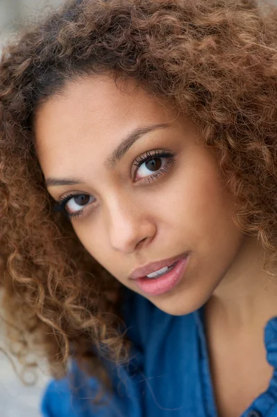 Portrait of a beautiful young woman face — Stock Photo, Image