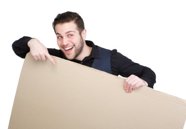 adam boş afişini gösteriyor