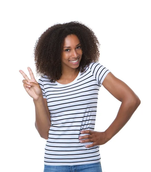 Mujer negra mostrando dos dedos signo de paz — Foto de Stock