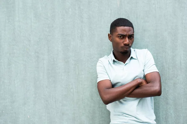 Portrait Angry African American Posing Arms Crossed — Photo