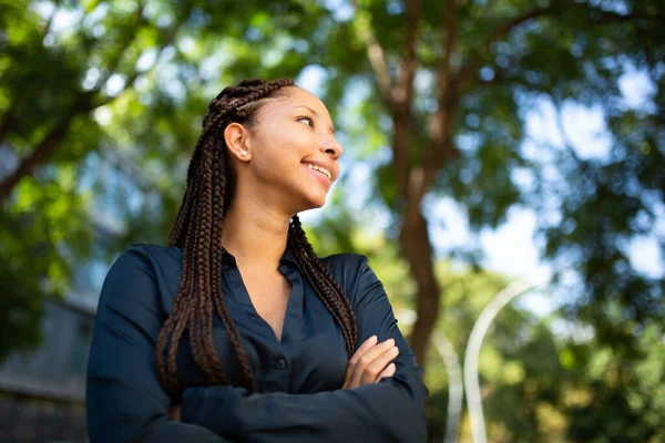 Low Angle Side Portrait Happy Young African American Woman Standing — Stock Photo, Image