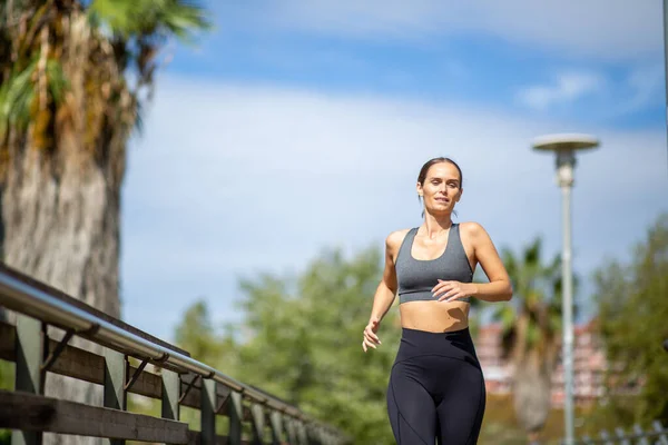 Portrait Healthy Woman Running — Stock Photo, Image